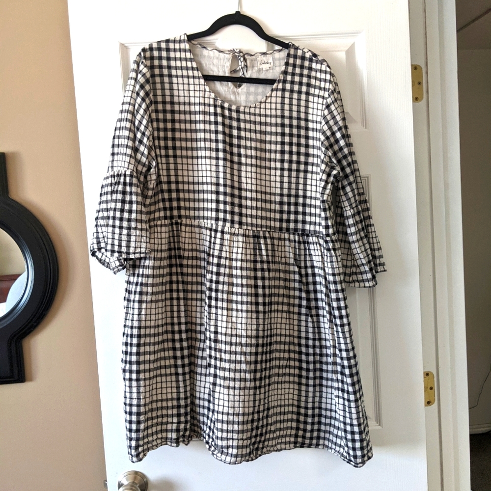 Black and white Smock Dress Perfect for Fall